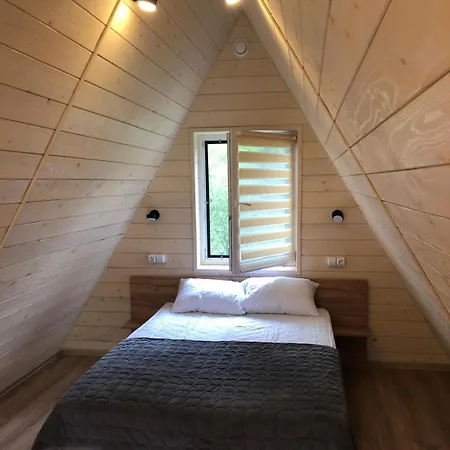 Pyramida House * Vyška